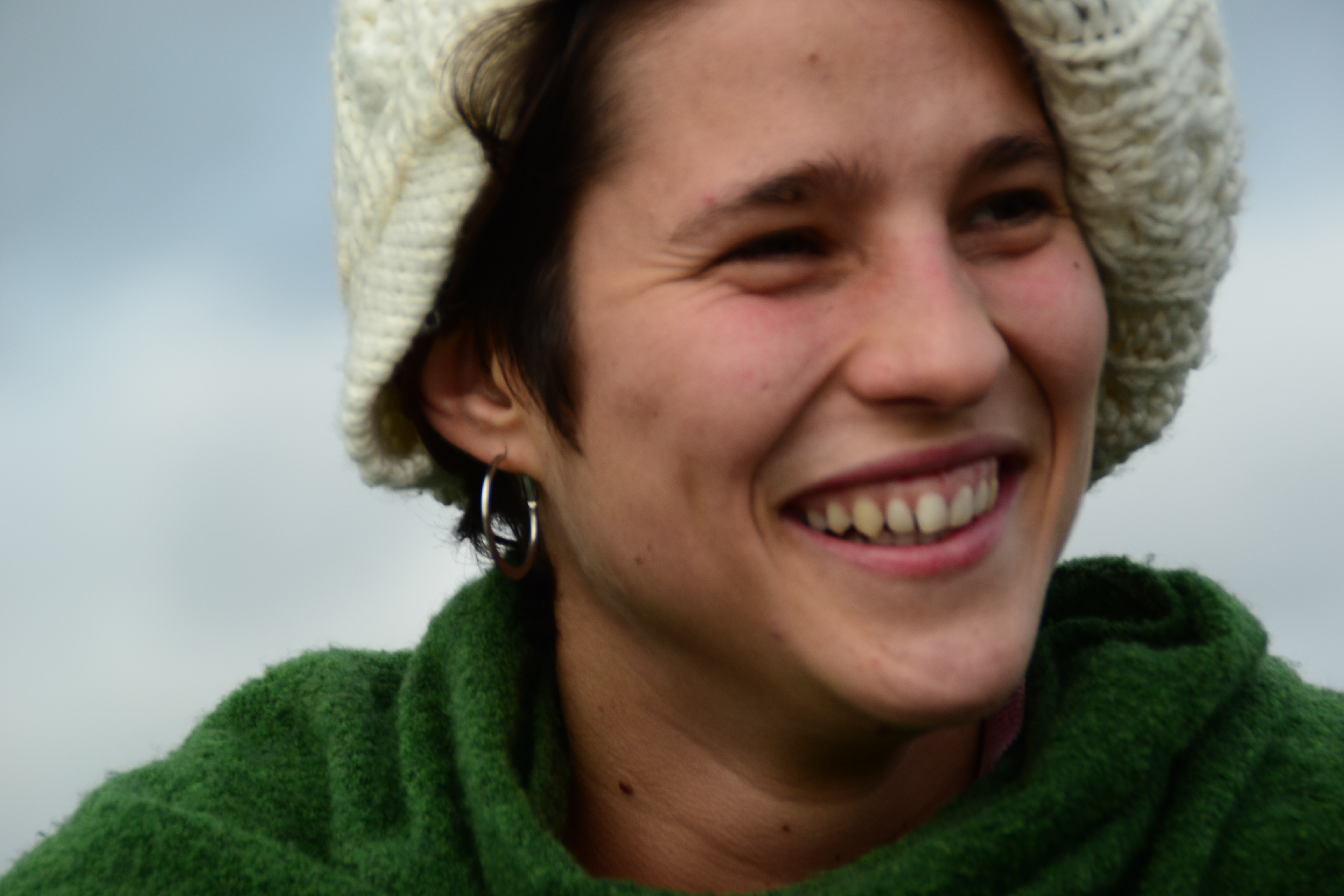 After managing together with her co-workers the Mandril Cultural and Political center for 4 years and her Liberals Arts diploma in hands, Céline has engaged in different social/cultural/political projects. She worked with youth empowerment through skills learning/sharing, handcrafts, sailing and outdoors. She likes to experiment and share knowledge, with others, through food, music and bodily activities. She is active and valus to part of creative cultural and artistic projects related to social innovation and gender struggles. Aside from her involvment with Chaordica as our action manager and food lover, she is a women of the winds, and sails with Greenpeace on the Rainbow Warrior as a sailor activist in different campaigns globally.